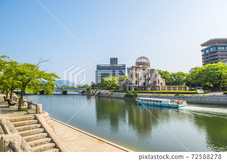 藍天的廣島和平紀念公園 72588278
