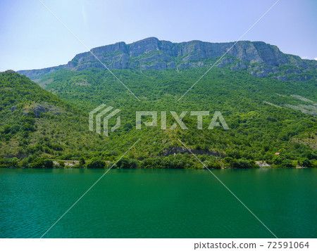 Lake Yablanitsa Lake Yablanitsa 72591064