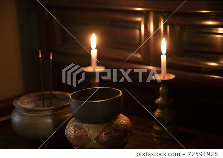 Japanese family Buddhist altar candle incense burner Orin Japanese family Buddhist altar candle incense burner Orin 72591928
