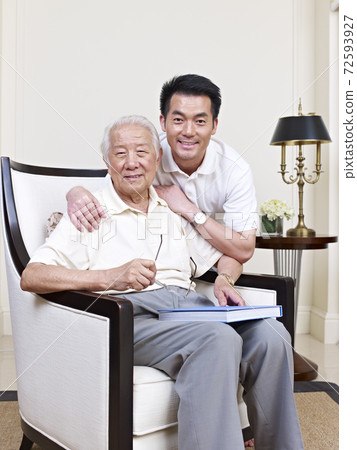 portrait of an asian senior and his adult son portrait of an asian senior and his adult son 72593927