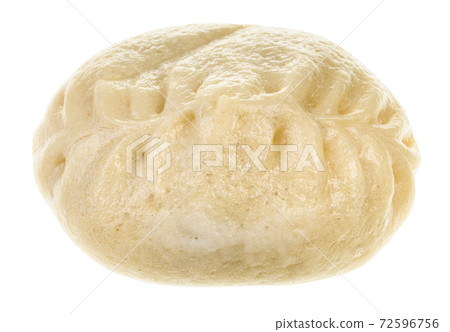 single Wang Mandu Pyanse isolated on white single Wang Mandu Pyanse isolated on white 72596756
