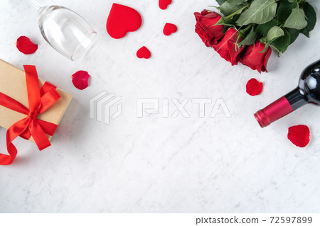 Valentine's Day Dinner Red Wine Rose Gift Box Valentine Day Wine Gift バレンタイン 72597899