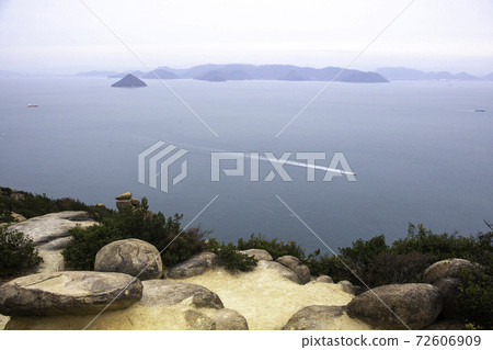 Ojigatake Hill, Tamano City, Okayama Prefecture, with exposed rocks and the Seto Inland Sea 72606909