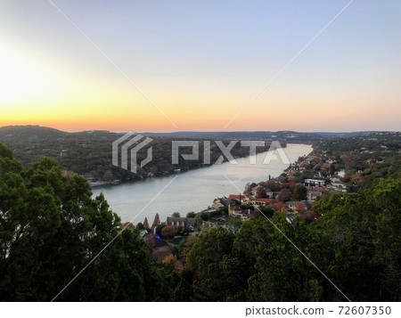 科羅拉多河的夜景 科羅拉多河的夜景 72607350