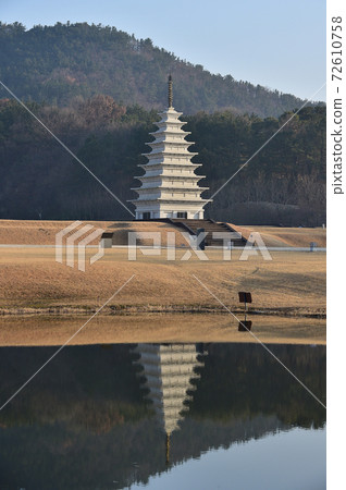 Miruksaji Stone Pagoda National Treasure No. 11 72610758