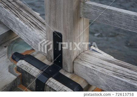 Kinobibashi的結構是什麼？ 72613758