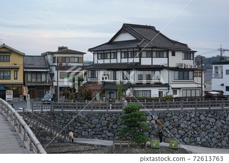 Scenery of the Nishiki River seen from Kintaikyo Bridge 72613763