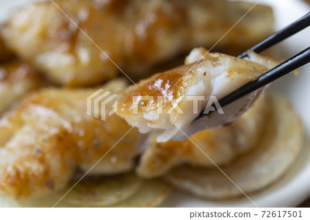 蒜醬黃油烤鰻魚 72617501