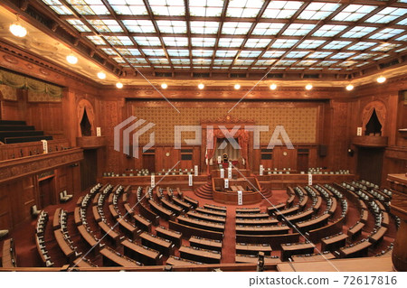 國民議會大樓 72617816