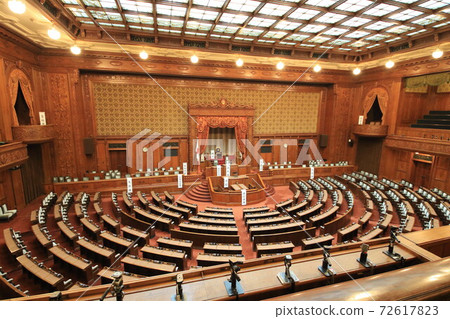 Houses of Parliament  72617823