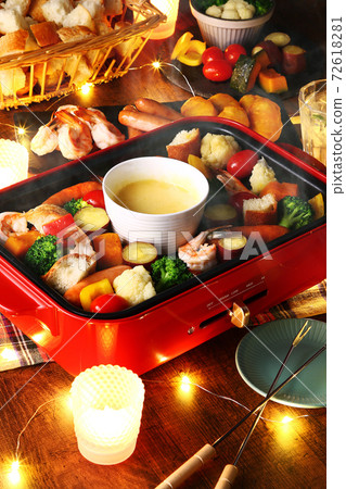 cheese fondue cheese fondue 72618281