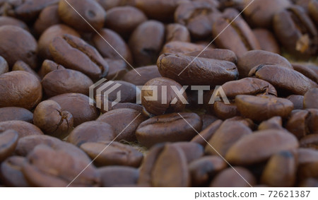 Macro shot of coffee beans Macro shot of coffee beans 72621387