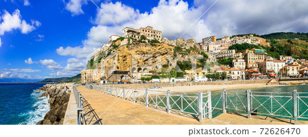 Pizzo Calabro - beautiful coastal town in Calabria with great beach. Italy Pizzo Calabro - beautiful coastal town in Calabria with great beach. Italy 72626470