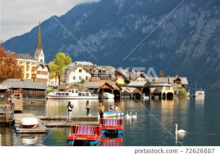 Hallstatt harbor Hallstatt harbor 72626887