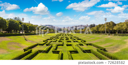 Eduardo VII park in Lisbon 72628582