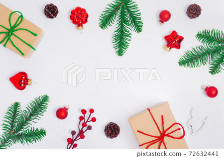 Christmas frame with present on white background Christmas frame with present on white background 72632441