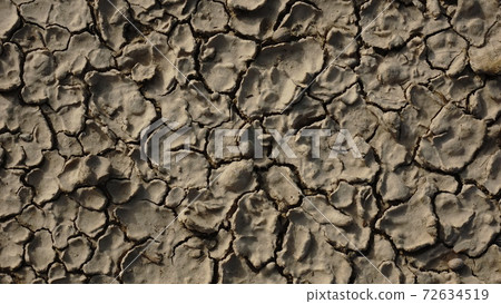 dry soil dry soil 72634519