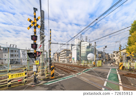 [東京駒mag市]第二個中里過境處，這是駒ome站和田Station站山手線的最後也是唯一的過境處。 72635913