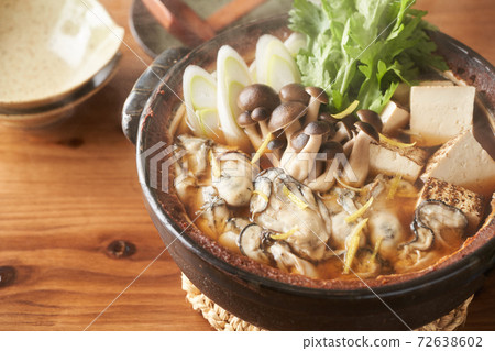 Oyster noodle pot Oyster noodle pot 72638602