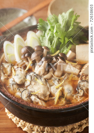 Oyster noodle pot Oyster noodle pot 72638603