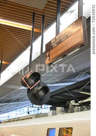 雷鳥停在JR大阪站 72638932