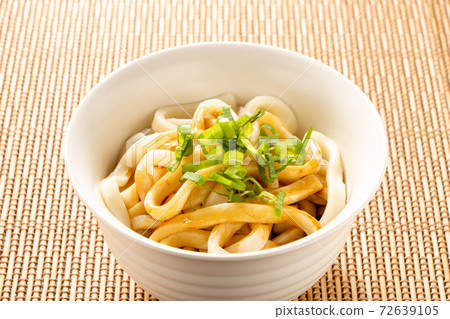 三重縣的當地美食之一伊勢烏冬面。 72639105