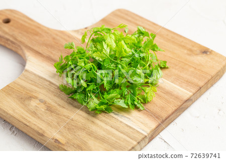 Chervil (Selfille) Chervil (Selfille) 72639741