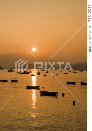 1 Jan 2006 stunning sunset at Tai Mei Tuk, Tai Po, NT 1 Jan 2006 stunning sunset at Tai Mei Tuk, Tai Po, NT 72642055