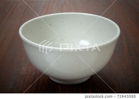 空碗 72643088