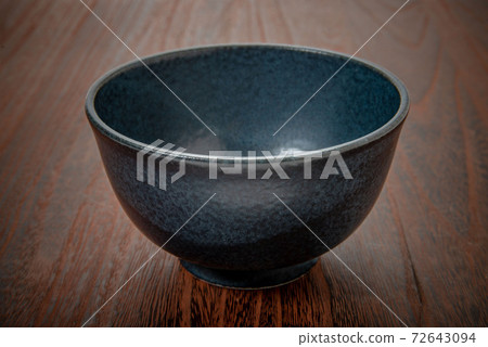 空碗 72643094