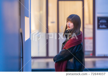 Cool women cool Cool women cool 72644037