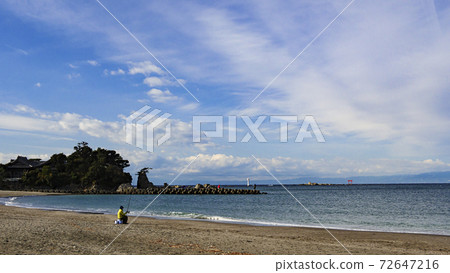Winter in Hayama Town, Miura District, Zushi City, Kanagawa Prefecture, on the Shonan Miura Peninsula 72647216
