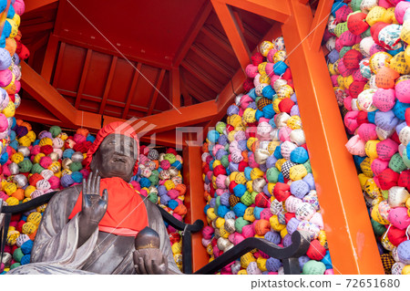 Shot of Yasaka Kosendou (Hirakana southern) in Higashiyama Ward, Kyoto city Shot of Yasaka Kosendou (Hirakana southern) in Higashiyama Ward, Kyoto city 72651680