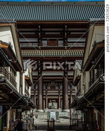 Daimon of Seidaiji Temple in Fukui Prefecture 72653629