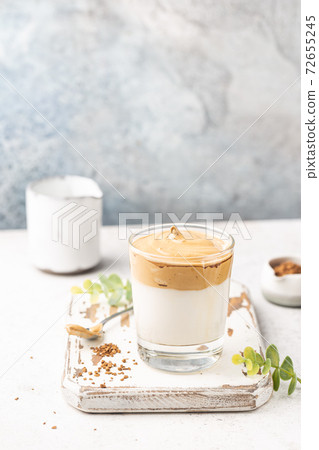 Dalgona Coffee, trendy drink 72655245