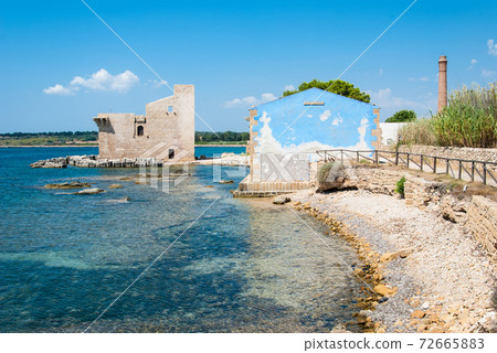Old tuna-fishery building in Vendicari nature reserve, Sicily, Italy 72665883