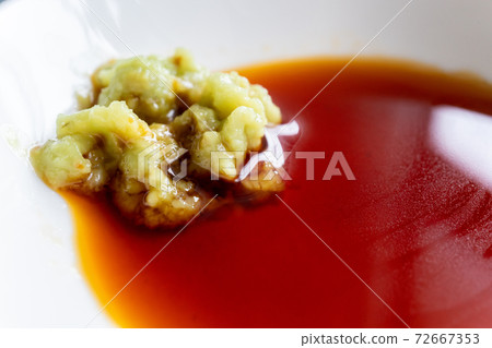 Soy sauce wasabi 72667353