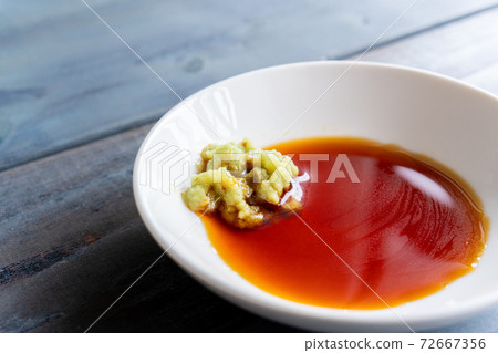Soy sauce wasabi 72667356