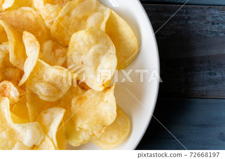 potato chips potato chips 72668197