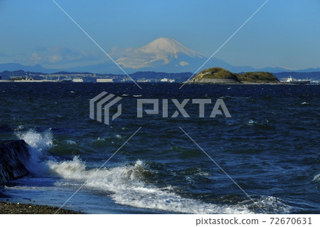 第一和第二開東建於東京灣的富士山,始於Fitsu角 第一和第二開東建於東京灣的富士山,始於Fitsu角 72670631