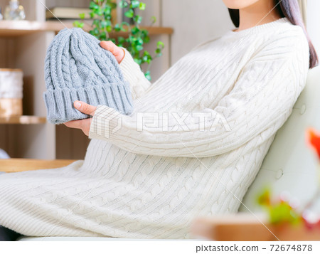 Knit hat pregnant woman 4: 3 72674878