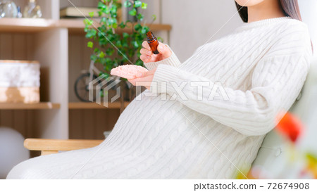 Aroma stone pregnant woman 16: 9 Aroma stone pregnant woman 16: 9 72674908