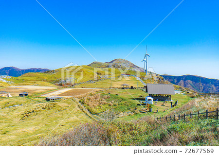 Landscape of Shikoku Karst Landscape of Shikoku Karst 72677569