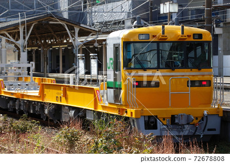 宇都宮線試車的E195系列汽車(標準尺寸的鐵路運輸車輛) 宇都宮線試車的E195系列汽車(標準尺寸的鐵路運輸車輛) 72678808