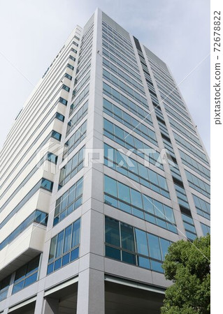 "NLC Morinomiya Building" is an office building located in Joto-ku, Osaka City, Osaka Prefecture. 72678822