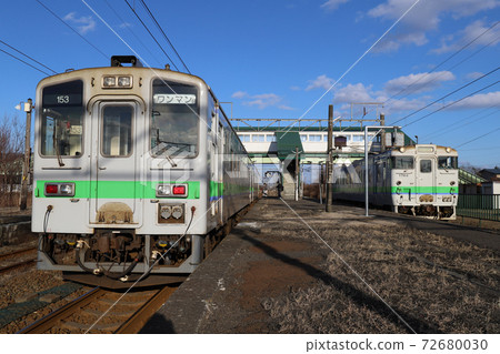 Kiha 143 type and Kiha 40 type 72680030