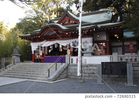 Winter visit shrine / main shrine (Atami City, Shizuoka Prefecture) Winter visit shrine / main shrine (Atami City, Shizuoka Prefecture) 72680315