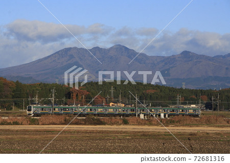 那須山脈和宇都宮線205系列(宇都宮⇔黑磯) 那須山脈和宇都宮線205系列(宇都宮⇔黑磯) 72681316