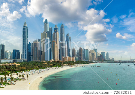 Dubai Marina 72682051