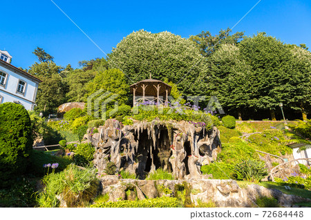Cave in garden Bom Jesus do Monte 72684448